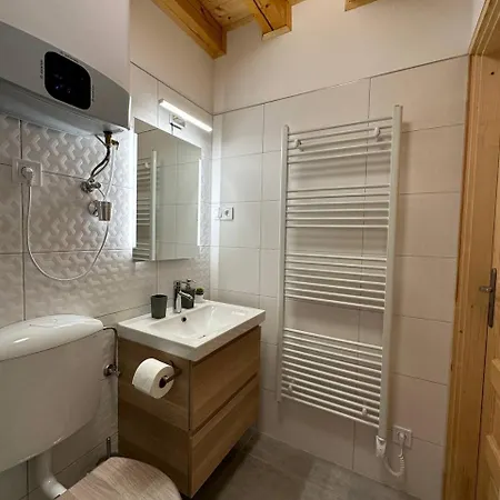 Topart Nyaralo Апартаменты Шарошпатак