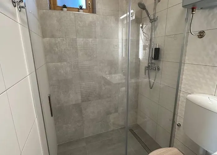 Topart Nyaralo Lägenhet Sárospatak